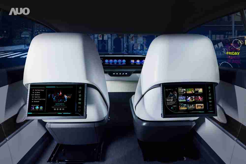 NG大舞台新一代Smart Cockpit 2024，，，以Micro LED先进显示技术优势，，，，创建〝可卷式后座娱乐显示器〞，，，，仅在互动时才显示出所需画面及信息，，，扩充更丰富的娱乐和交互信息服务，，获国际奖项荣耀